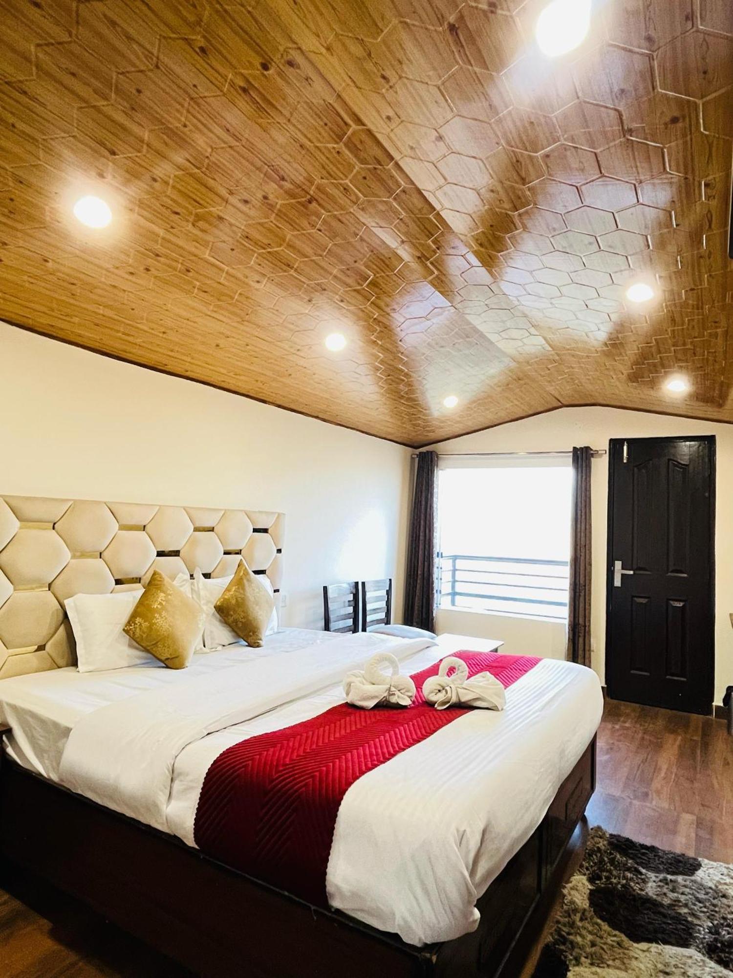 Ambrosia Grand Bed & Breakfast Shimla Exterior photo